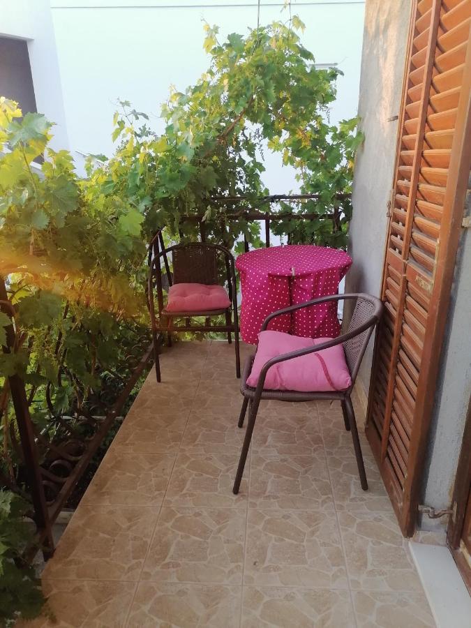 Apartments Vedrana Razanj Luaran gambar